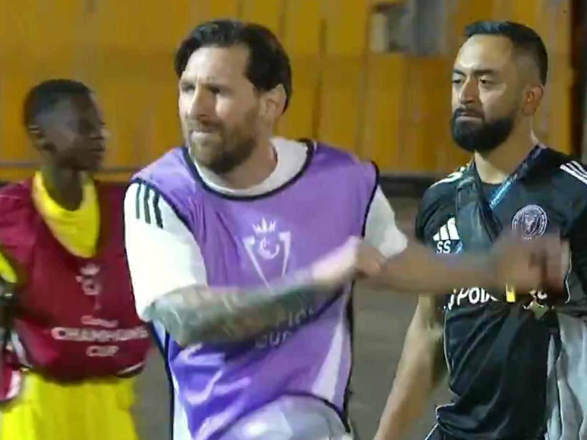 Quién fue el afortunado que se llevó la camisa de Messi, locura por el 10 del Miami y llenazo en Jamaica para ver al argentino