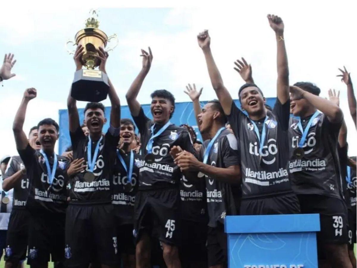 ¡Con golpes fuertes! Excampeón con Honduras de El Progreso aparece sano y salvo tras ser privado de libertad