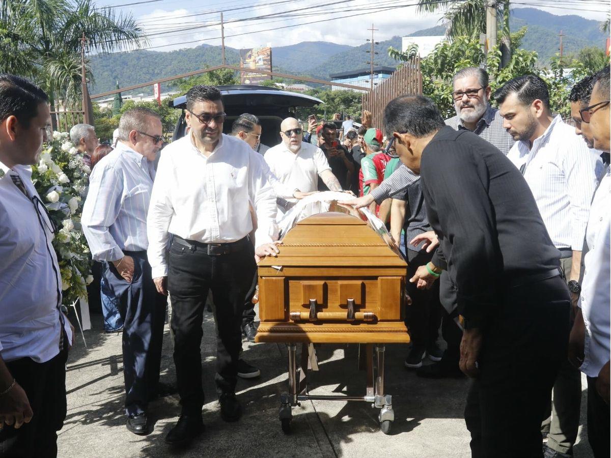 ¡Llanto, dolor y lágrimas! Así fue la triste misa de cuerpo presente de Orinson Amaya, presidente del Marathón