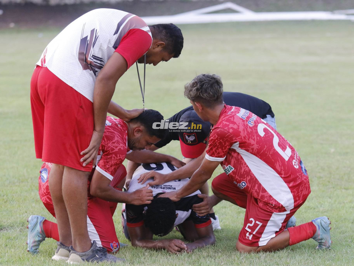 Dolor y lágrimas en el descenso histórico del Deportes Savio, festejo del Villanueva FC y la locura en el Estadio José Adrián Cruz
