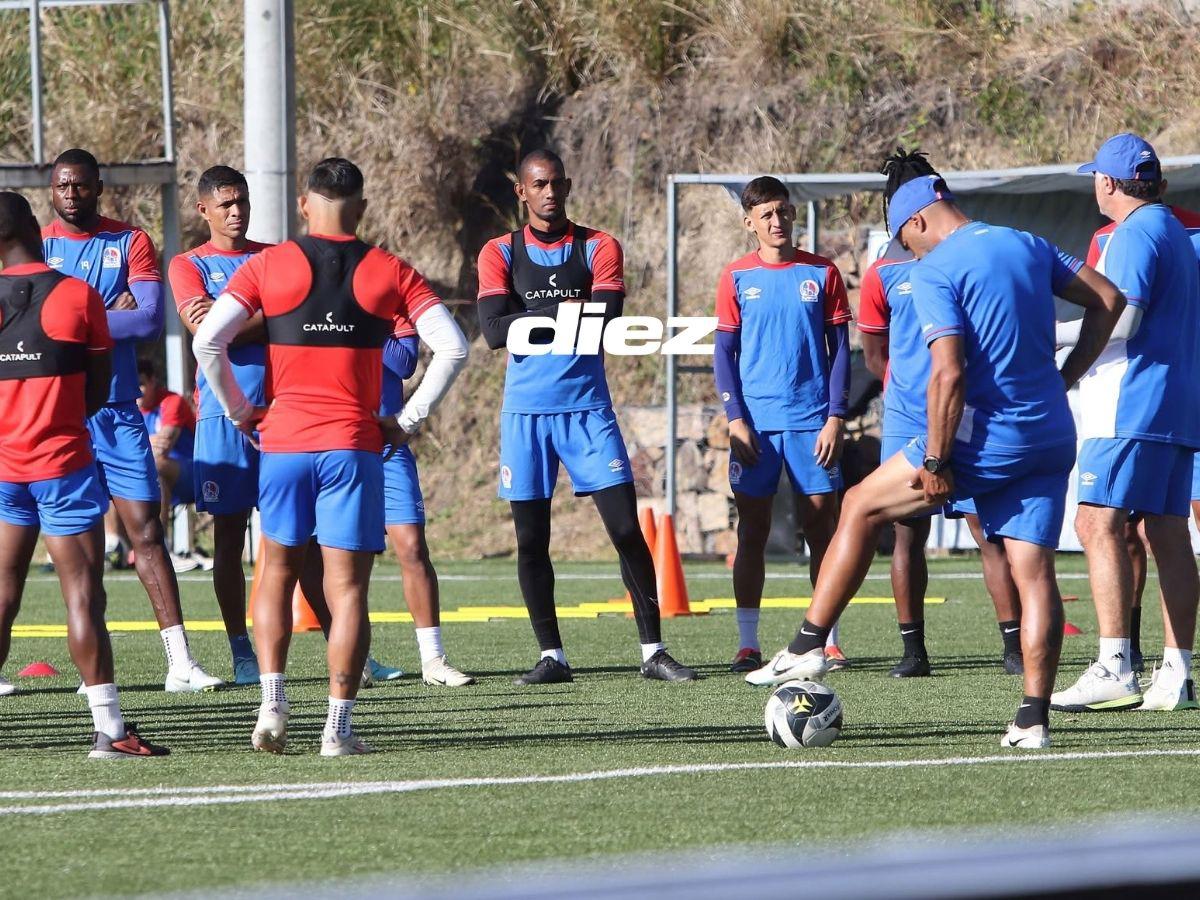 Curioso look en Olimpia, nuevos rostros y Elis a tope: así preparó el Rey de Copas su último entrenamiento previo al debut