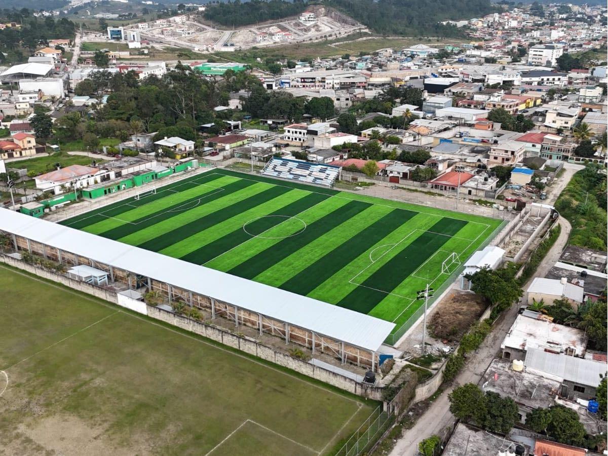 ¡Una mesa de billar! Finalizan con éxito la remodelación del Estadio Sergio Reyes de Santa Rosa de Copán