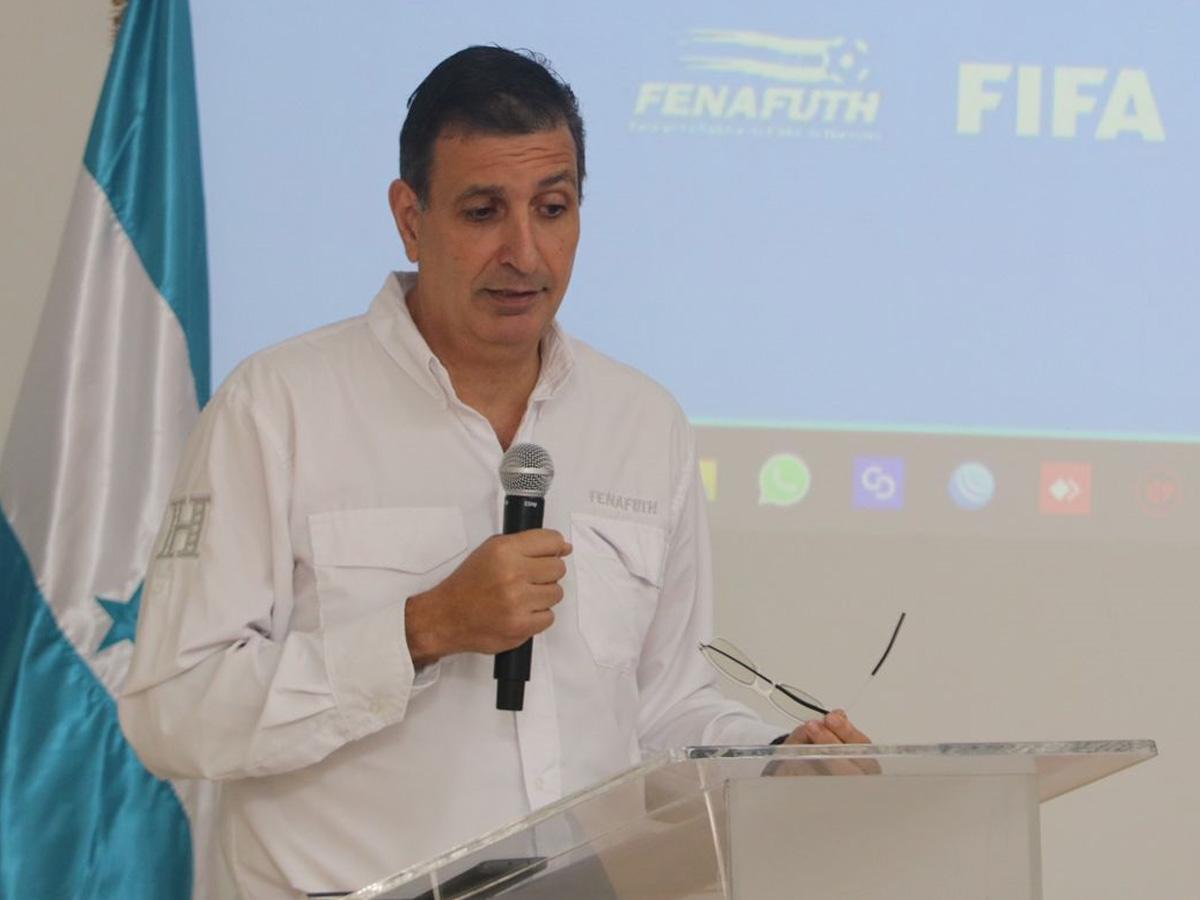 FIFA cambia todo el plan de estudio al Colegio de Entrenadores de Honduras, serán los primeros con licencia Pro en Centroamérica