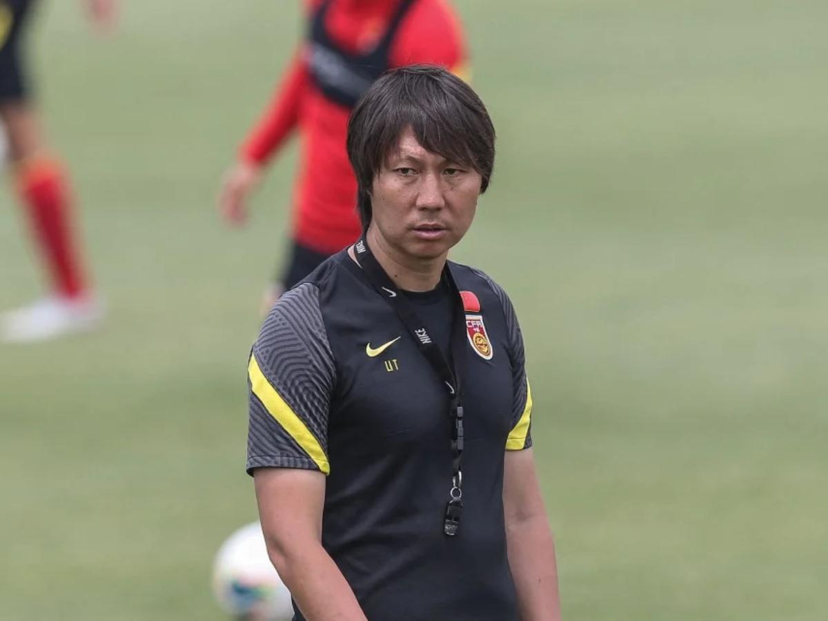 Jugó en la Premier League, dirigió a China y es condenado a 20 años de prisión por corrupción en su país