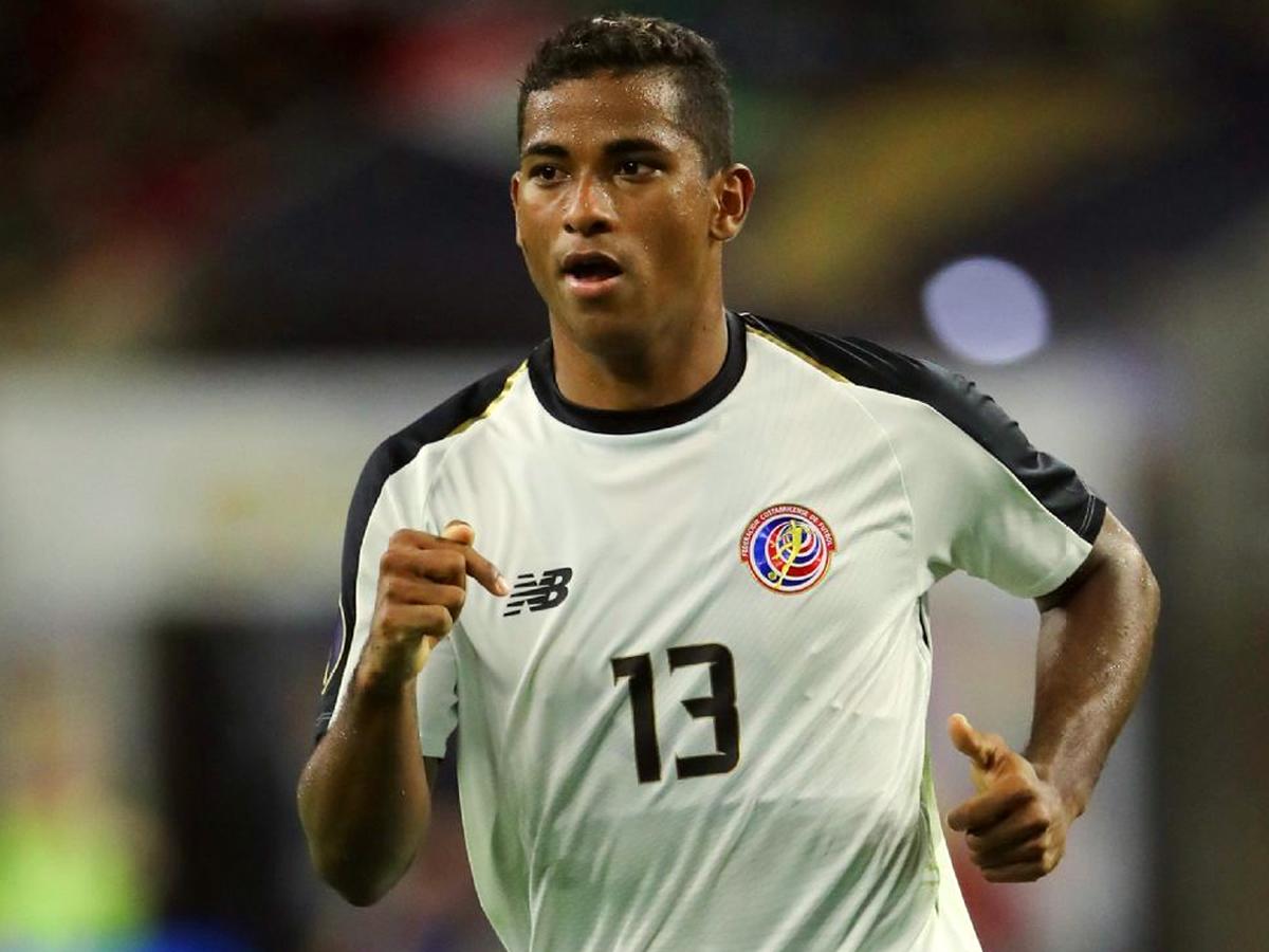 ¿Qué pasa con el costarricense Allan Cruz que no encuentra equipo en el mercado?