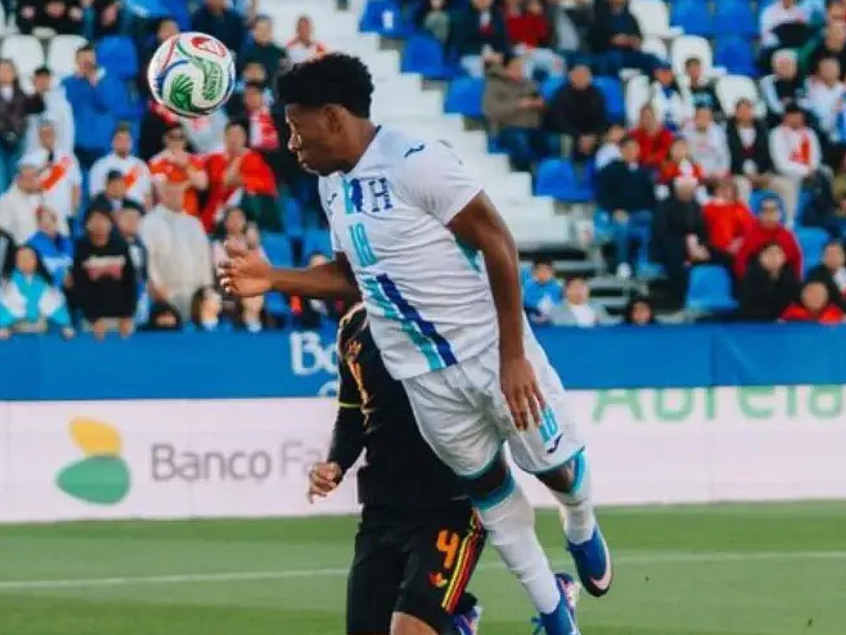Keyrol Figueroa se une: así sería la temible artillería de Honduras con José Molina