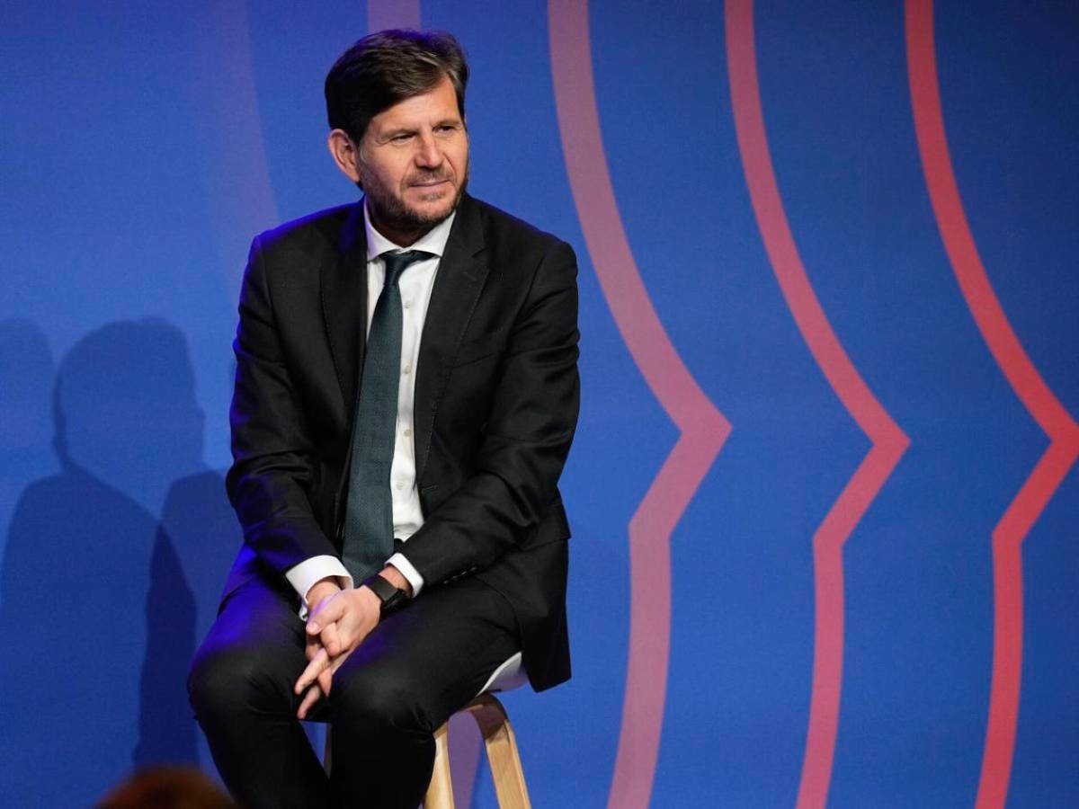Atlético da golpe a Barcelona: acepta vender a Julián Álvarez a gigante de Europa