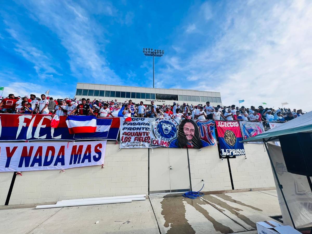 Belleza hondureña invade el Memorial Stadium de Durham para presenciar el amistoso Olimpia vs Comunicaciones