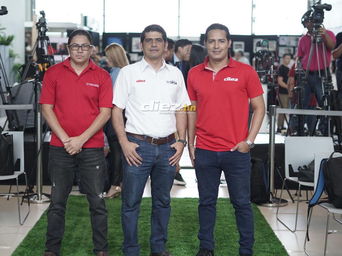 Ovación total a Reinaldo Rueda, el show de Polache, el exjugador que acompañó al DT de Honduras y el curioso obsequio al cafetero