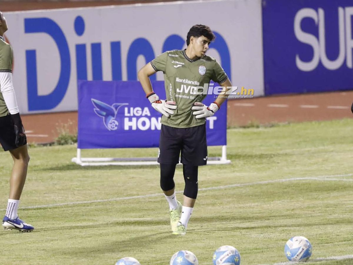 Humbero Juárez será el portero estelar del Marathón contra Platense. FOTO: Neptalí Romero / DIEZ.HN