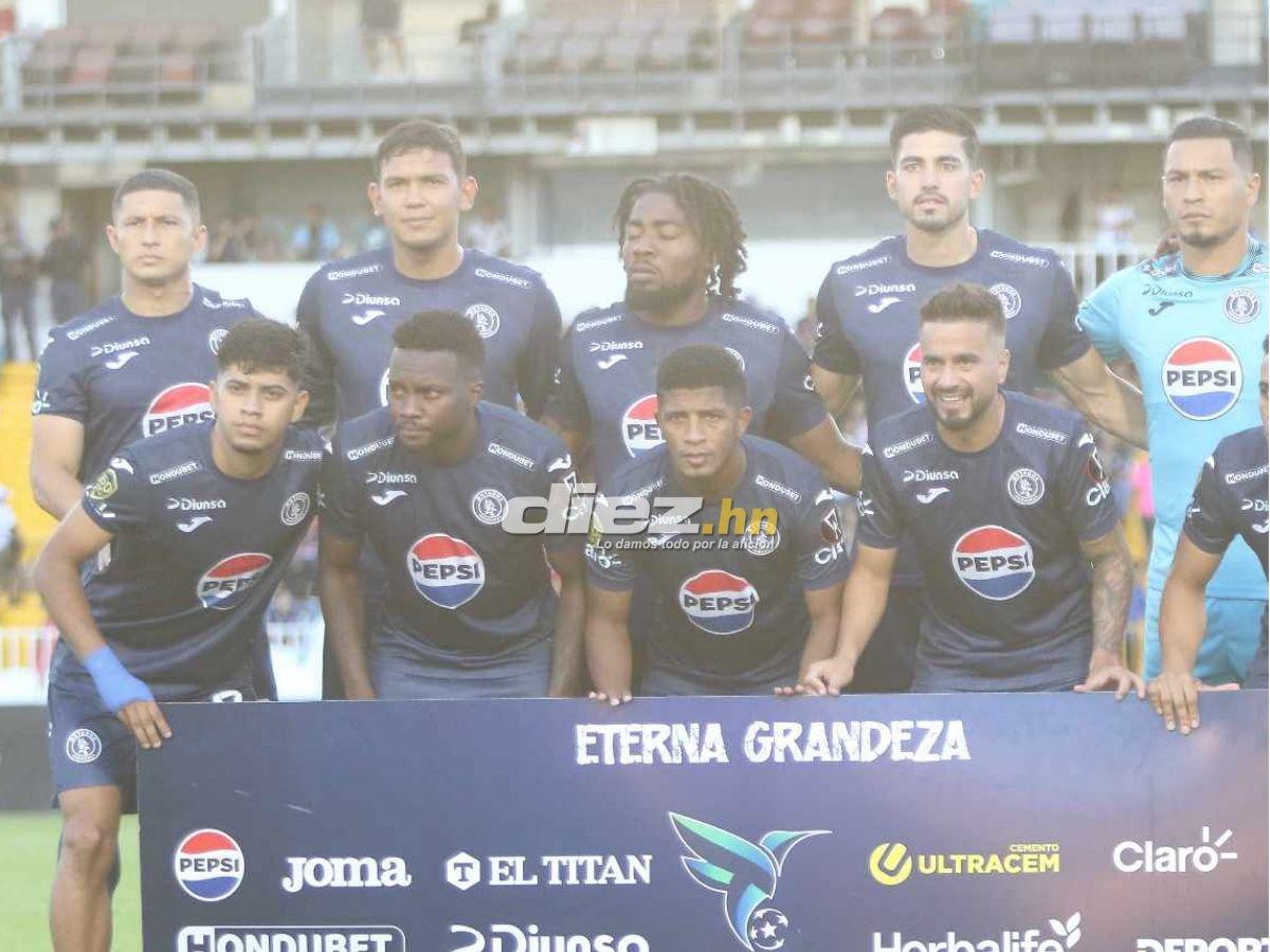 Real España bailó al Motagua: los rostros de tristeza y bronca en el “Ciclón Azul” tras el humillante 0-4 en el Nacional