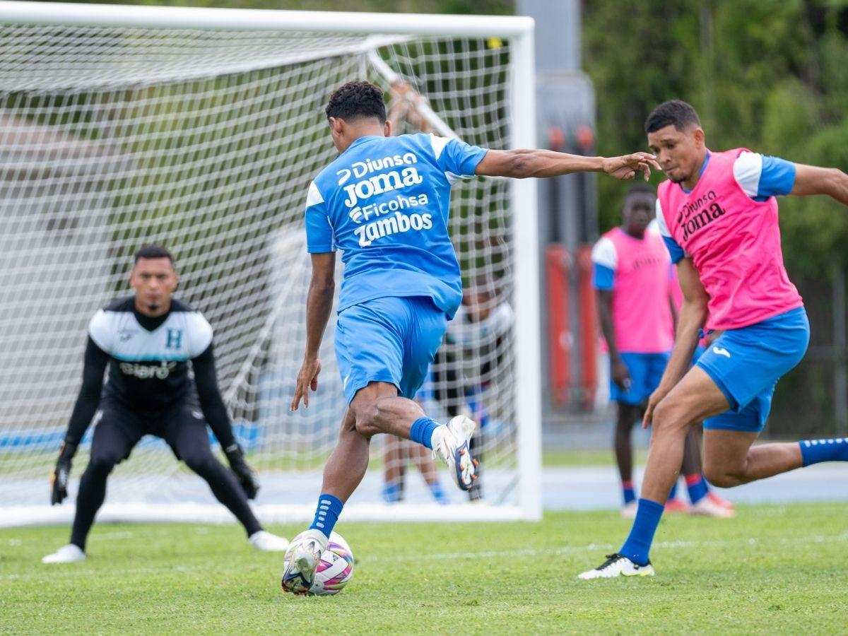 Selección de Honduras hizo el reconocimiento del estadio de Islas Caimán: así luce el pésimo engramillado