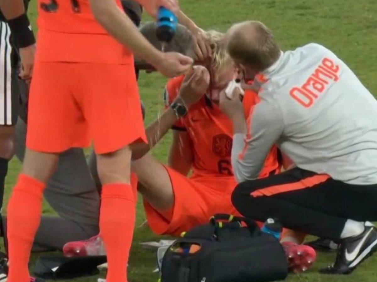 Tapada de Bono recorre el mundo, por qué lloró Gakpo y jugadores se abren la cabeza