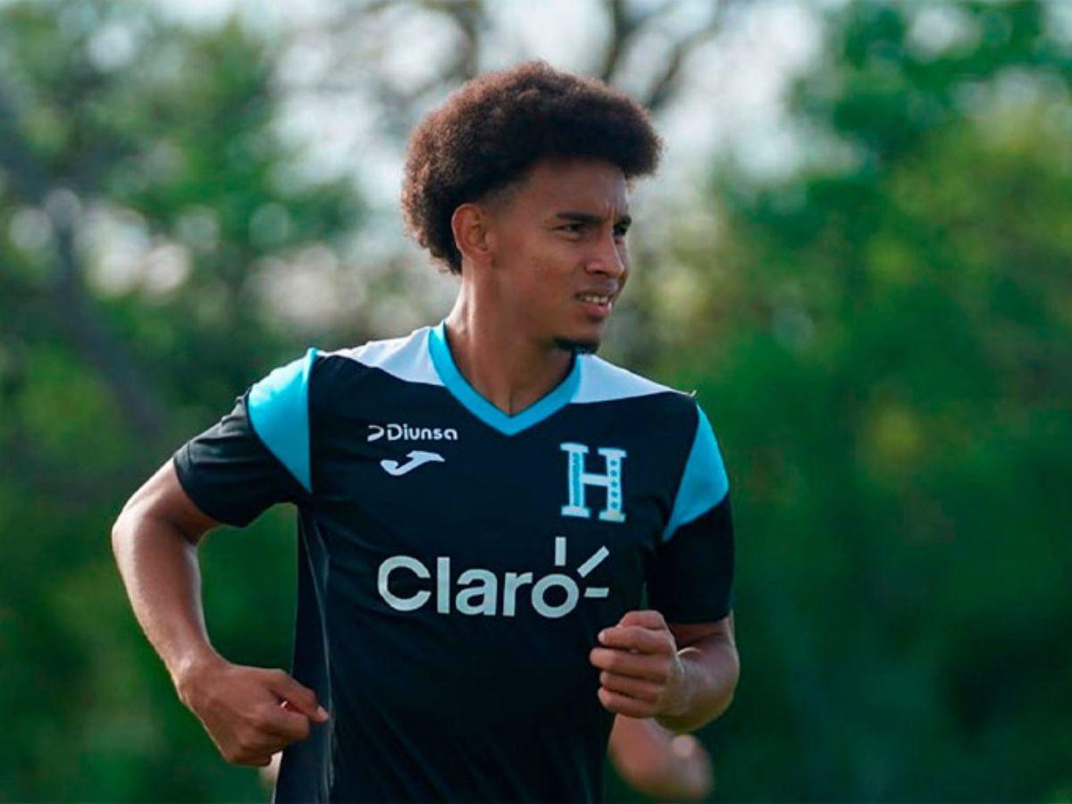 Se rompió los ligamentos cruzados en Marathón y acaricia su regreso: ¿Cuál es la realidad de Javier Arriaga?