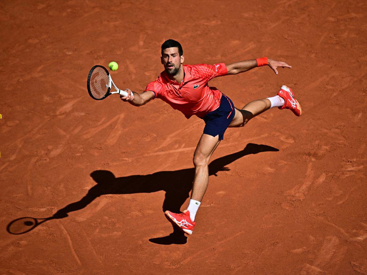El serbio Novak Djokovic derrotó a Alejandro Davidovich y clasificó a octavos de final del Roland Garros