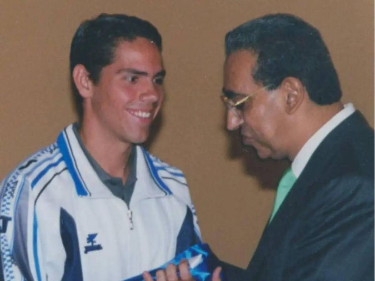 Consternación: reconocido deportista hondureño muere frente a un cajero automático