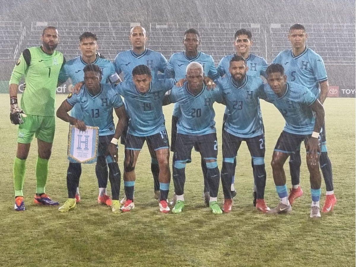 No se vio en TV: Locura de Quioto tras doblete con Honduras, huracán en Bermudas y las catrachas infiltradas