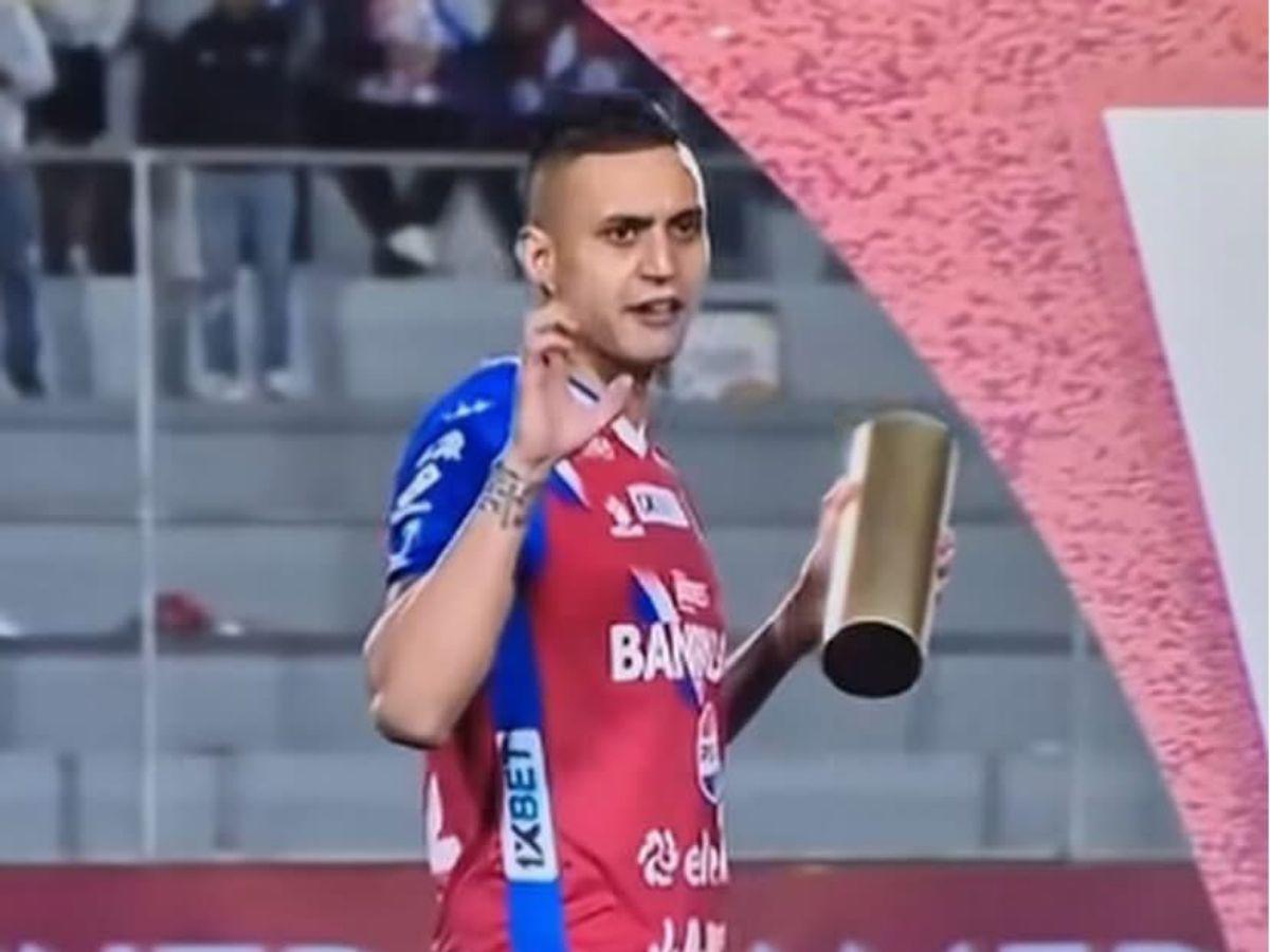 Futbolista del Xelajú hace arder a Concacaf: El polémico gesto tras perder ante Alajuelense por Copa Centroamericana