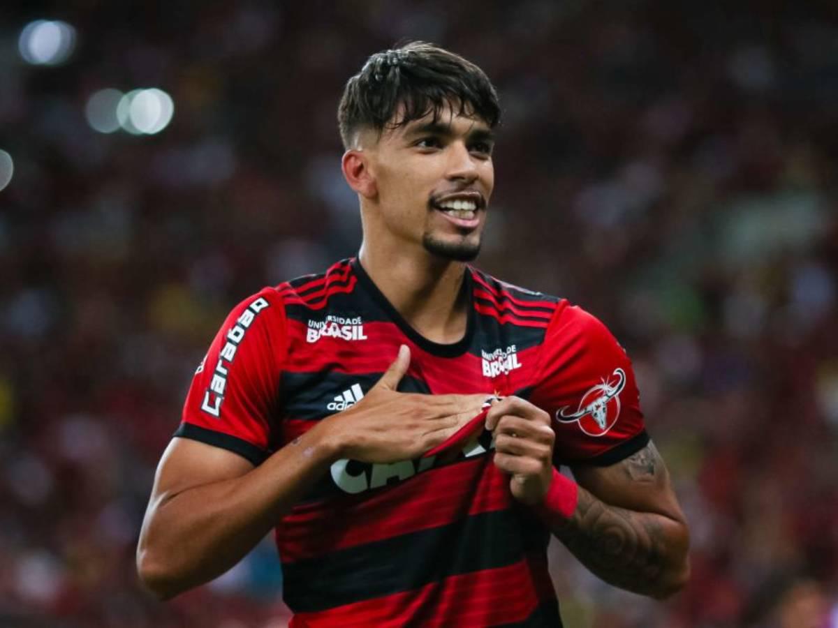 La puerta está abierta: Real Madrid está preocupado por el millonario equipo que confirma que le quitaría a Vinicius gratis