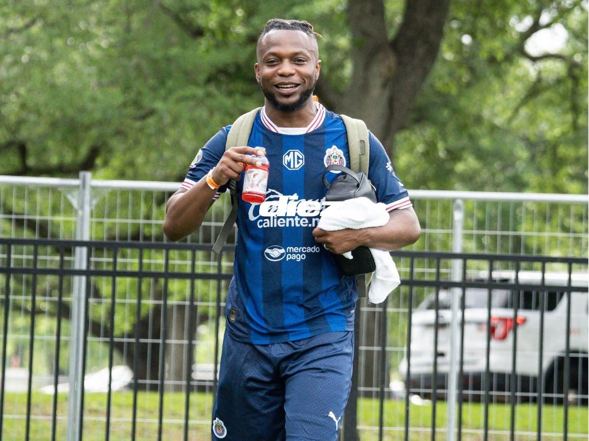 Con reconocidos jugadores de Liga Nacional, looks y chicas bellas: Ambientazo futbolero en la New Orleans Cup