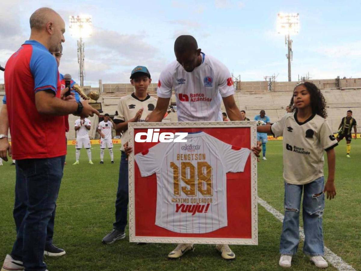 Jerry Bengtson recibe balón de oro, Olimpia con visita de lujo y caras tristes tras empate ante Real España