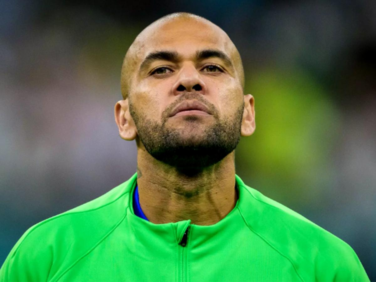 ¿Seguirá en la cárcel? La rotunda decisión que ha tomado la Audiencia de Barcelona con el brasileño Dani Alves