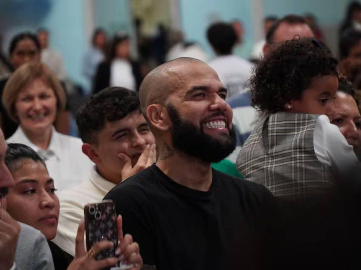 La nueva vida de Dani Alves tras salir de prisión y el pacto que hizo con Dios: Yo ahí adentro, mientras caminaba...