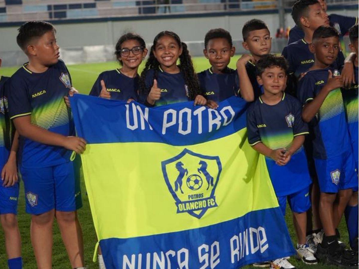 ¡Festeja el fútbol de Honduras! Reinauguran el Estadio Juan Ramón Brevé: Así lucen los cambios