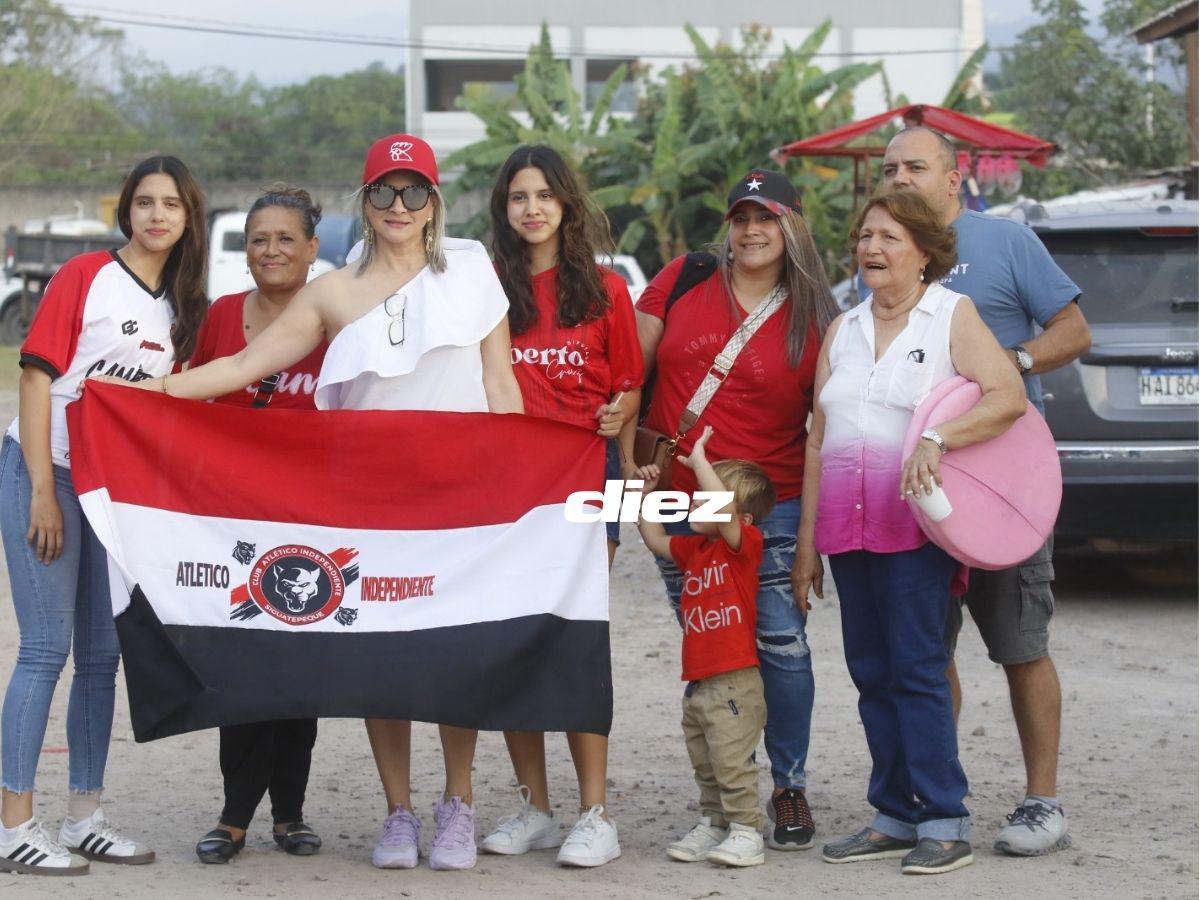 Barbies cautivaron en el Independiente-Choloma, diluvio azotó Siguatepeque y ¿quién es el misterioso enmascarado?