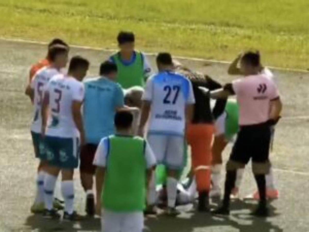 Consternación: Muere jugador tras recibir brutal golpe en la cabeza en el fútbol de Perú