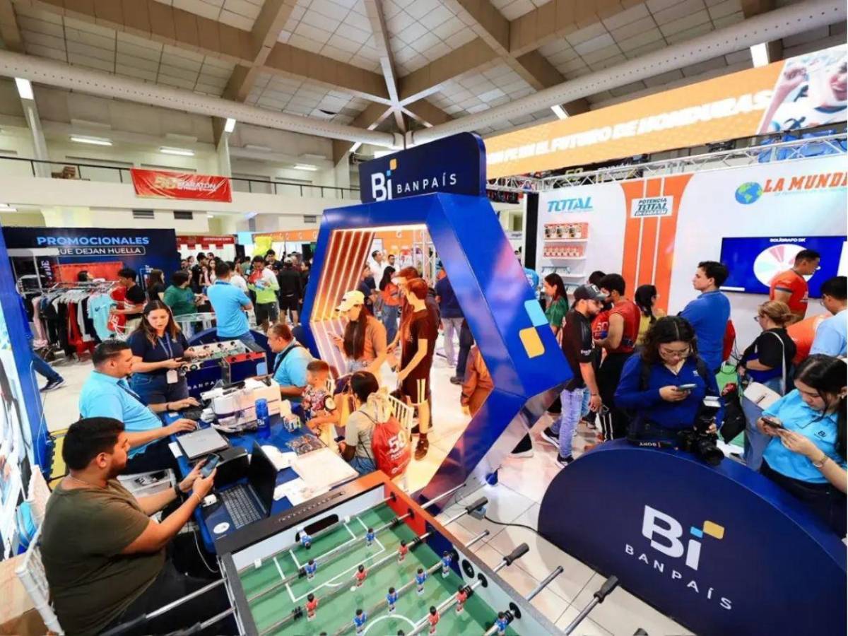 Maratón La Prensa: fiesta, sorpresas y largas filas en la entrega de kits