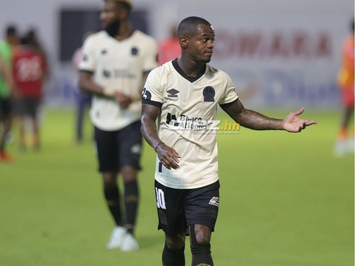 Portero de Marathón encendió alarmas, jugador de Olimpia en camilla, bronca de Benguché y el “regaño” a Troglio en el Morazán