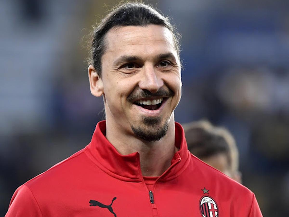Ibrahimovic no le teme a las críticas y las necesita: “Sigo siendo Dios, el número uno; es como echar gasolina al fuego”