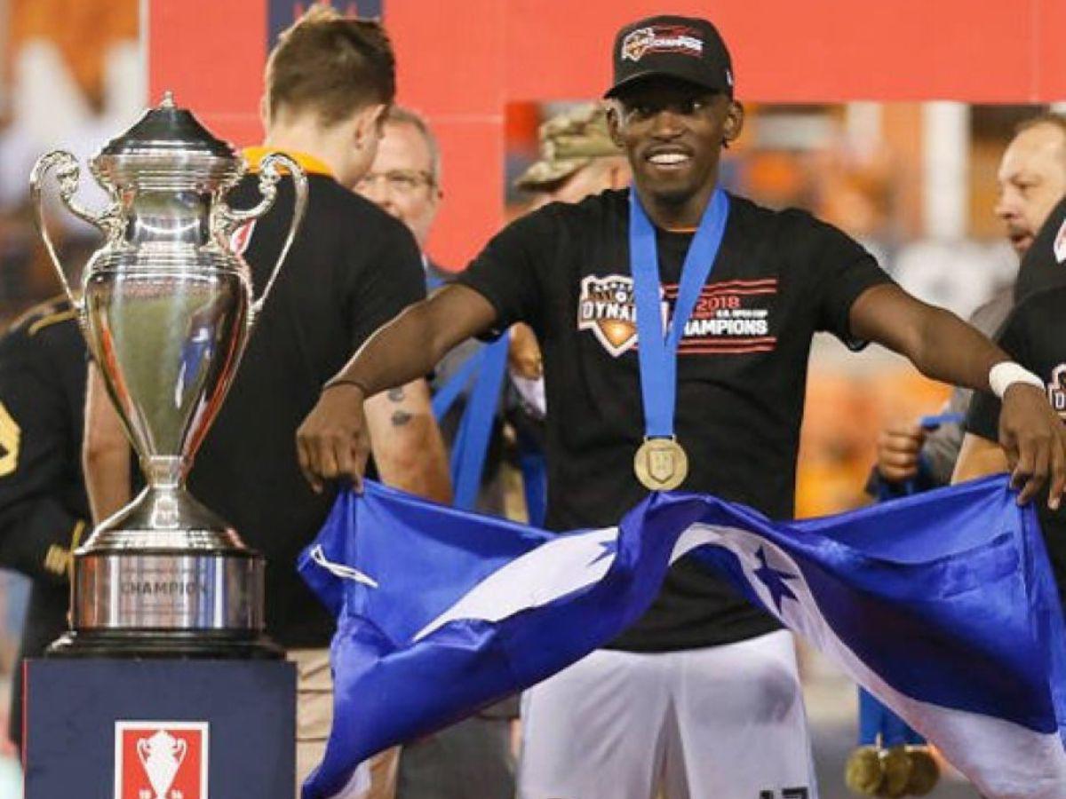 Alberth Elis se coronó campeón con el Houston Dynamo en el 2018.