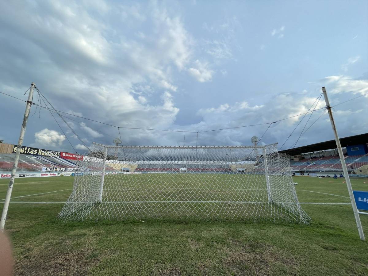 El estadio Ceibeño listo para el arranque de la fecha 9 de la Liga Nacional.