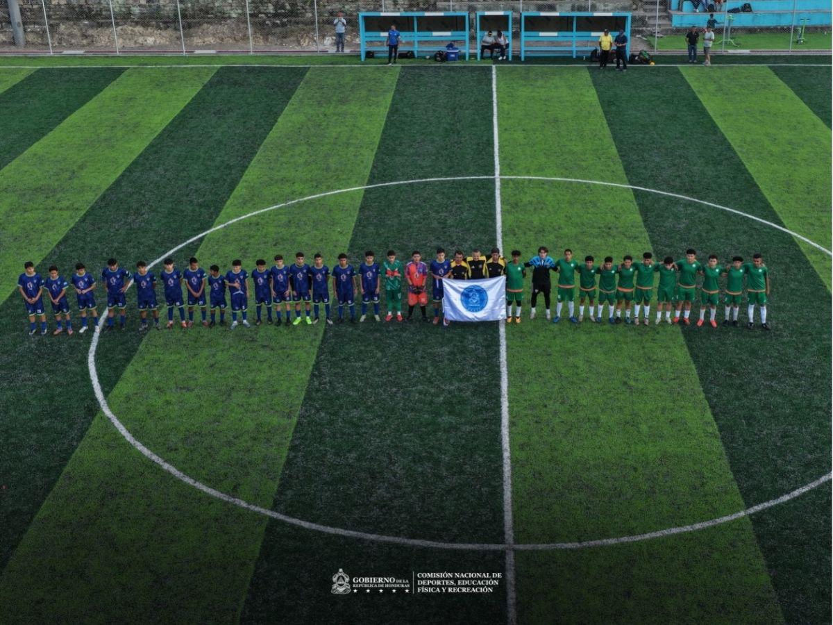 Condepor inaugura moderna cancha sintética en reconocida colonia de Tegucigalpa