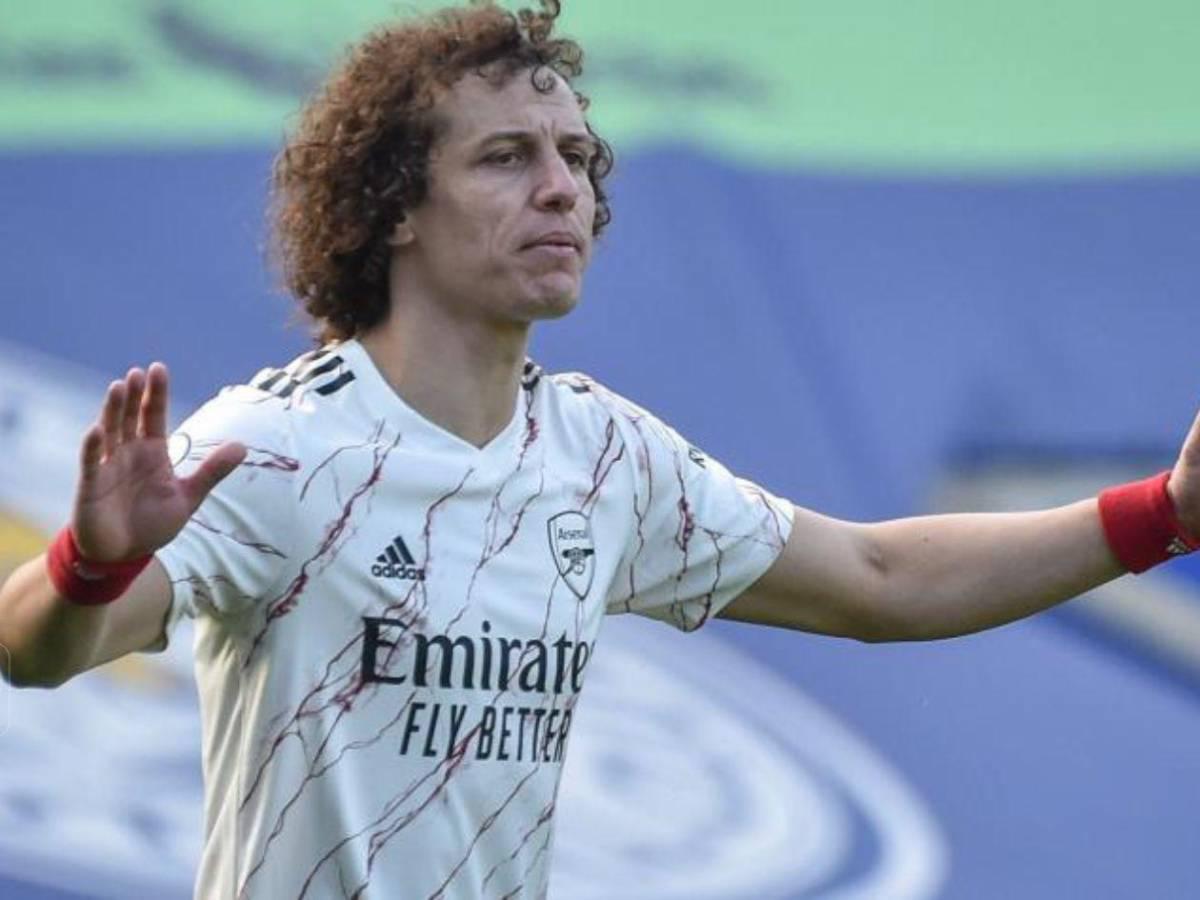 Fue mundialista con Brasil y está involucrado en tremendo escándalo con una modelo: Si habla, demándala