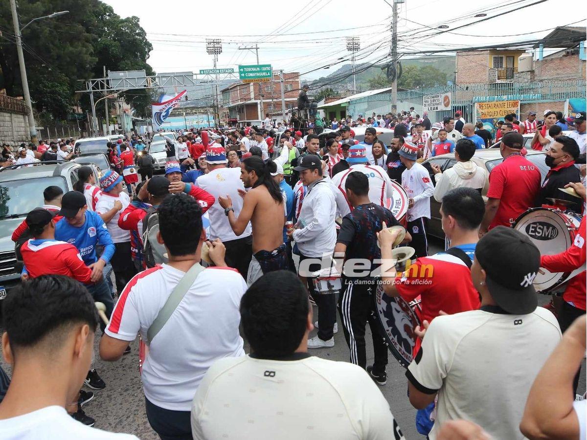 El “infierno” blanco de Olimpia frente al CAI, el Nacional estrena banquillos y el espectacular show de la Ultra Fiel
