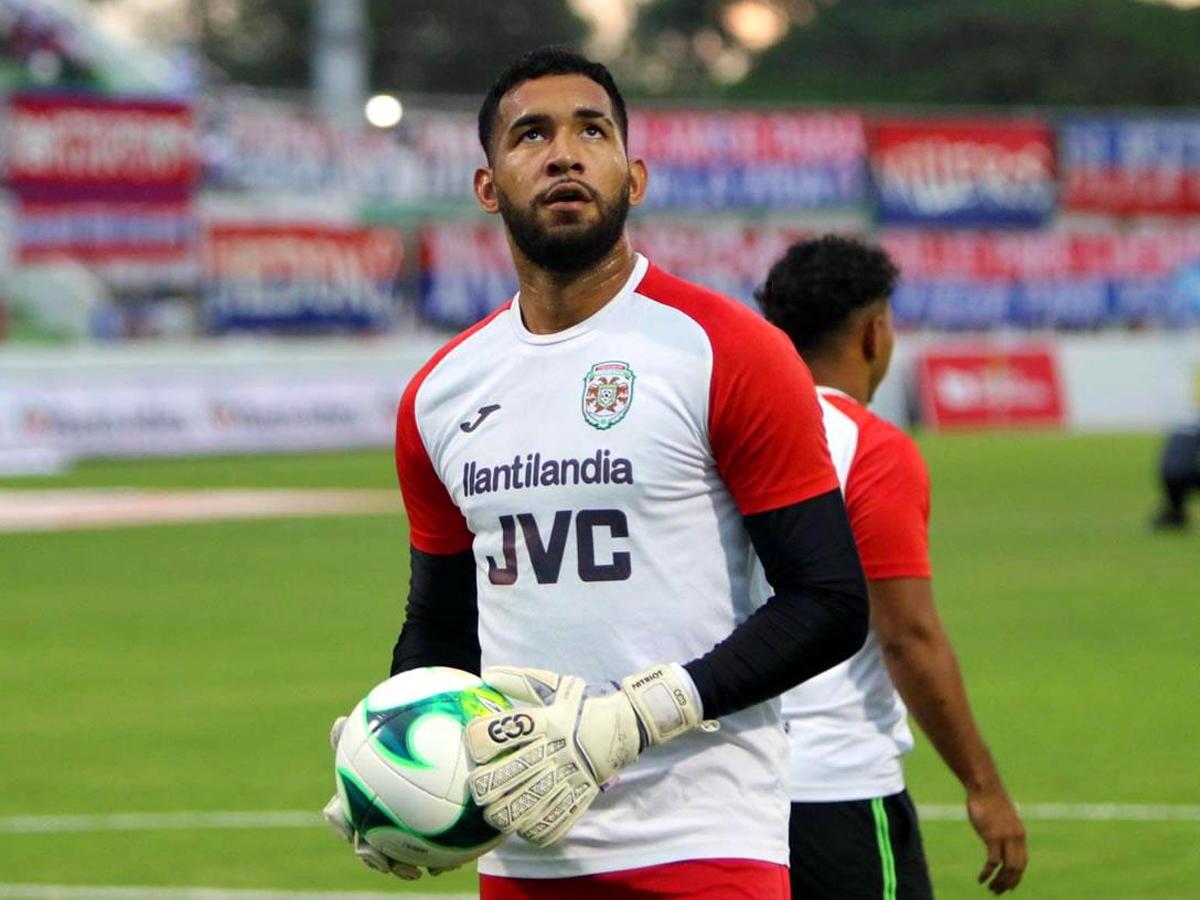César Samudio, portero del Marathón, es convocado por Panamá al Final Four de la Concacaf