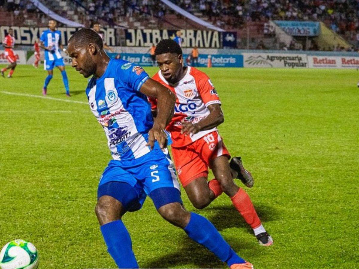 Histórico goleador y legionarios de peso: ¡los futbolistas hondureños que no tienen equipo para el Clausura 2024!