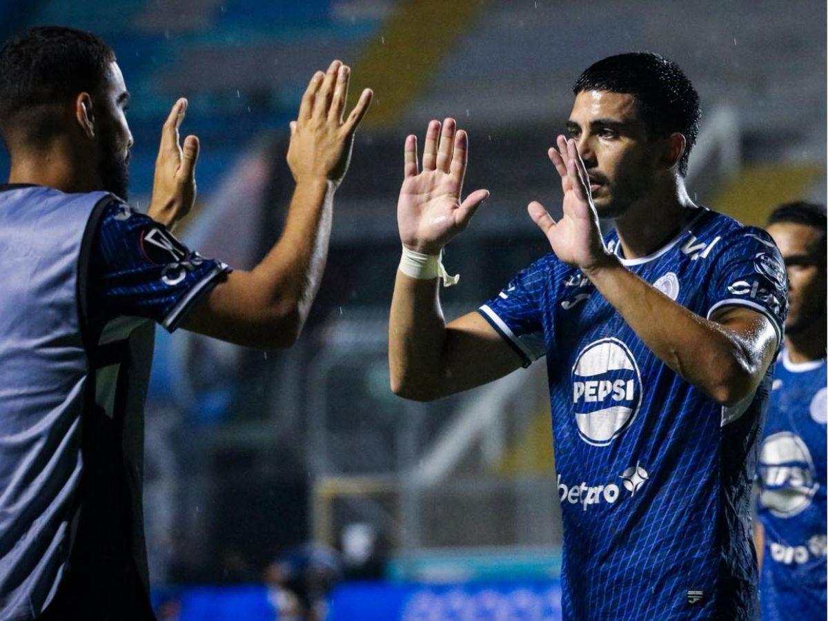 Un grande en alerta roja: El modesto equipo que lidera la tabla de minutos Sub-20 en el Apertura 2025 de Liga Nacional