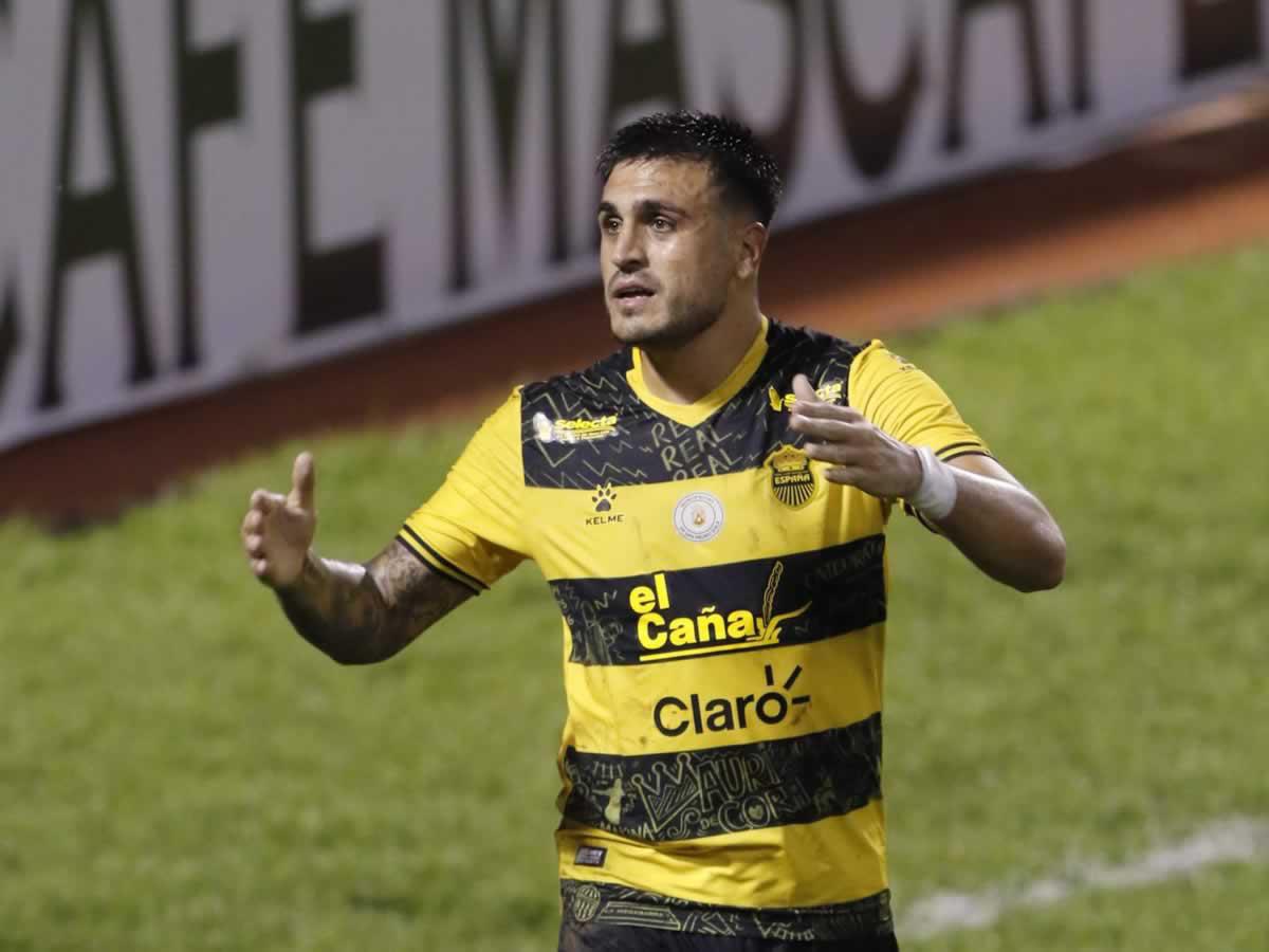 TOP 25: Roberto Moreira anota otro doblete en Honduras y se acerca a los 100 goles: ¿Quiénes son los extranjeros goleadores?