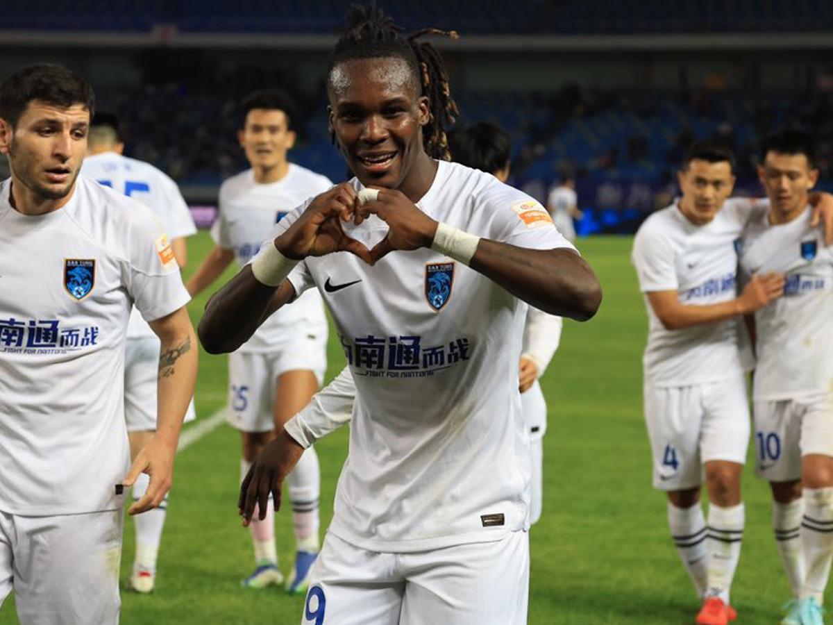 FICHAJES: Olimpia quiere meter dos bombazos al mercado, Choco Lozano cambiará de equipo, Marathón y Motagua fichan