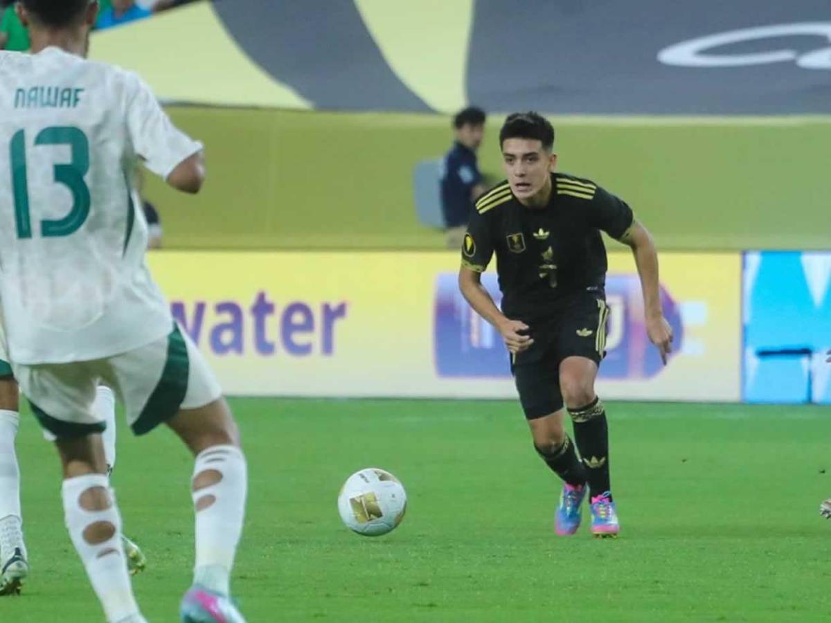 ¿Quién es Gilberto Mora? El niño de 16 años que debutó con México en la Copa Oro y podría enfrentar a Honduras en semis
