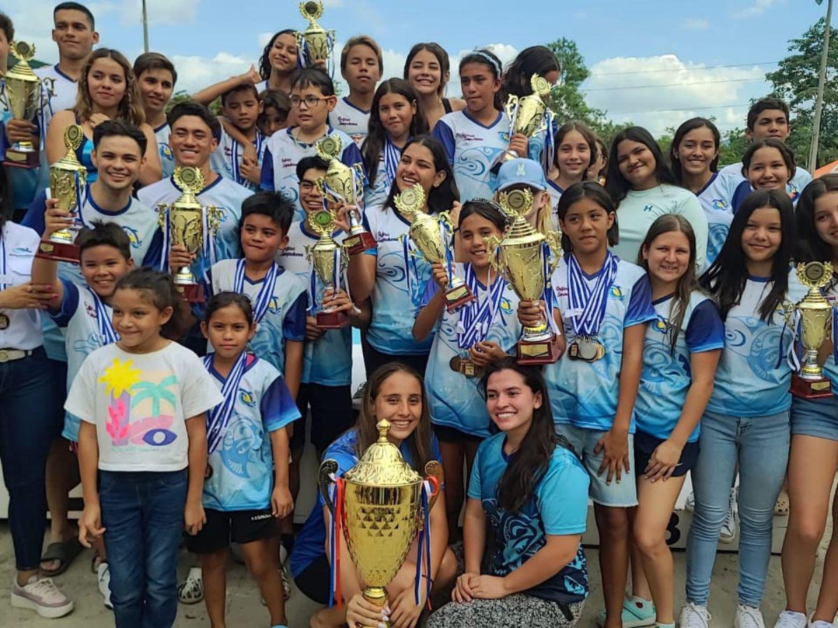 Delfines se quedó por 26 ocasión consecutiva con Torneo de Piscina Larga