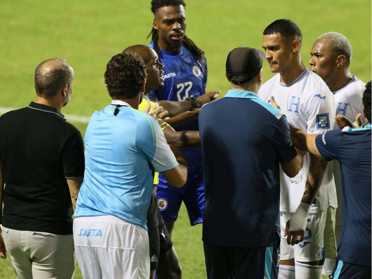 Euforia de Honduras tras goleada ante Haití, bronca de Kervin Arriaga y afición sorprendió al Choco Lozano