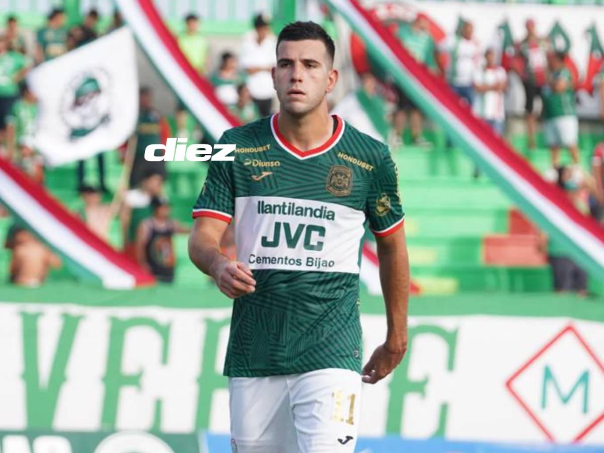 El malestar de Nicolás Messiniti luego de ser expulsado. Foto Mauricio Ayala.