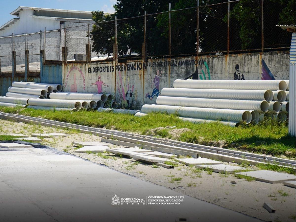 La López Arellano se frota la manos: Condepor revela imágenes de la remodelación de la cancha de fútbol