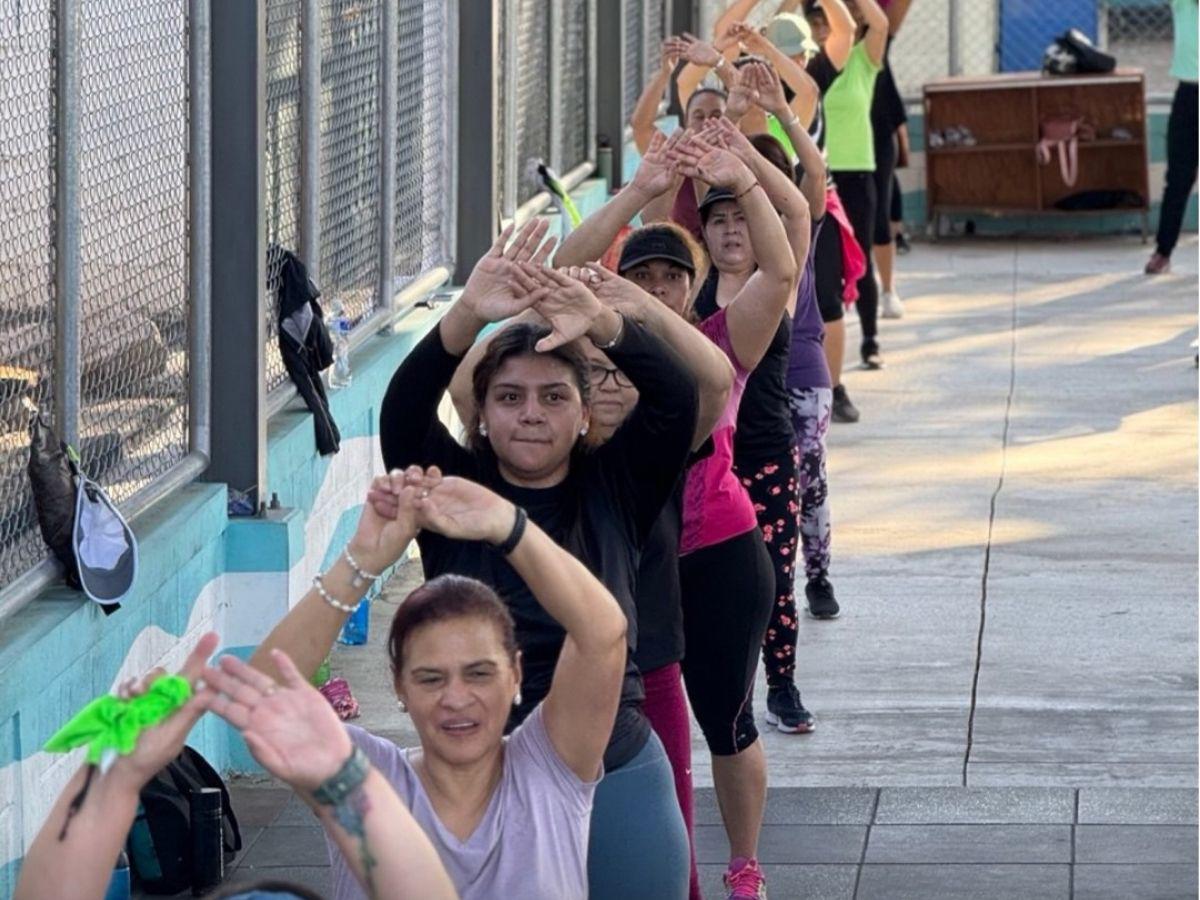 Energía sin límites: jubilados y jóvenes se activan con las clases de Zumba de CONDEPOR
