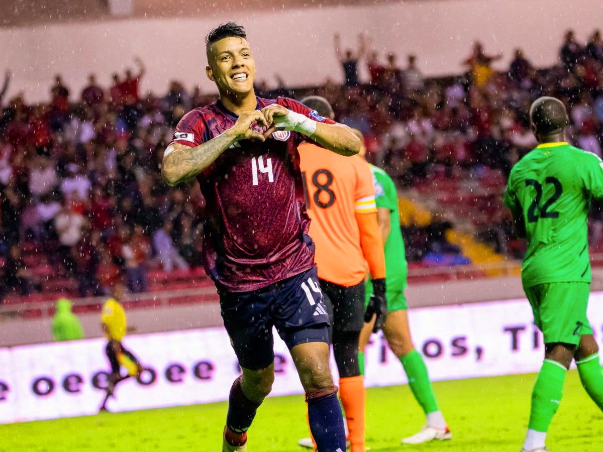 Costa Rica apabulló a San Cristóbal y Nieves y se enfila en el inicio de la eliminatoria mundialista